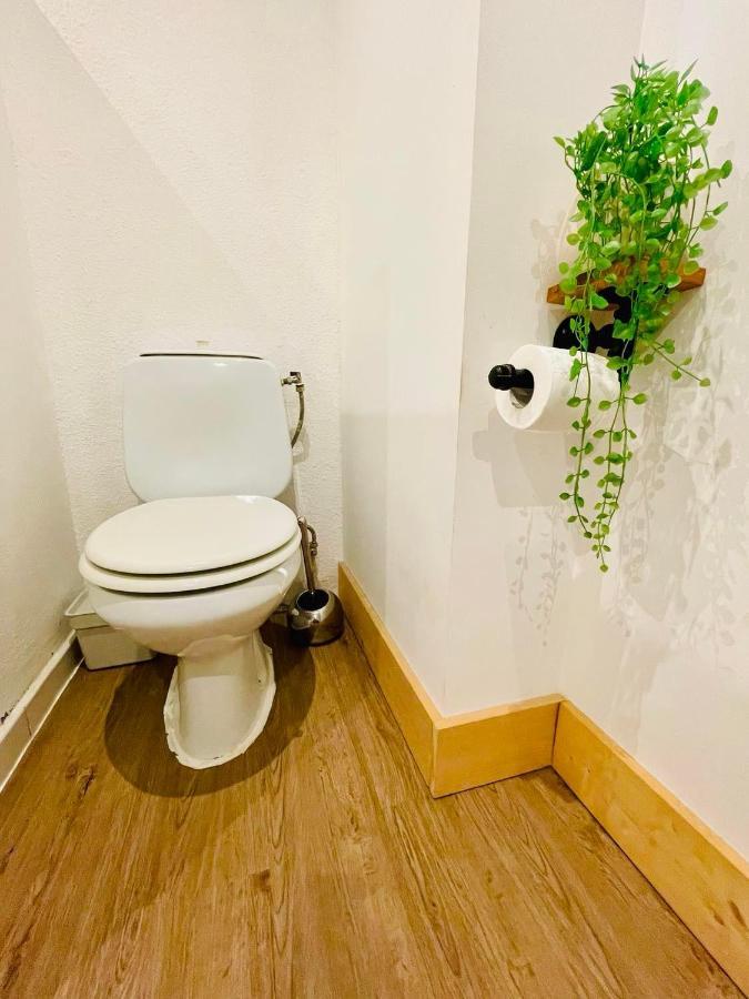 Tunui City Apartment - Quiet & Pool ปาเปเอเต ภายนอก รูปภาพ