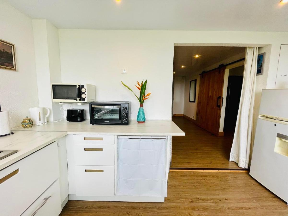 Tunui City Apartment - Quiet & Pool ปาเปเอเต ภายนอก รูปภาพ