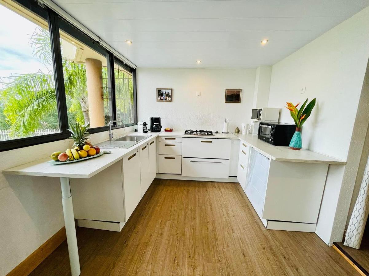 Tunui City Apartment - Quiet & Pool ปาเปเอเต ภายนอก รูปภาพ